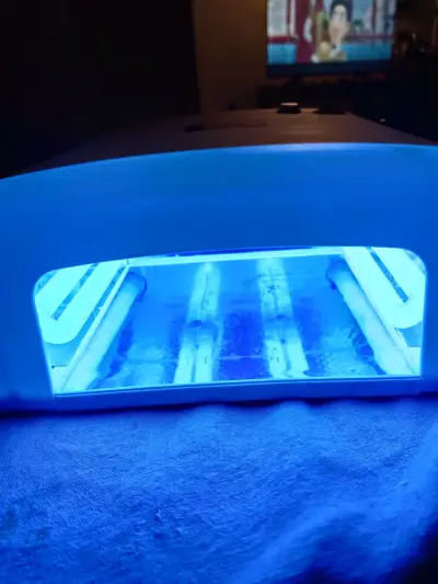 Lámpara de uñas UV profesional - miniatura 3