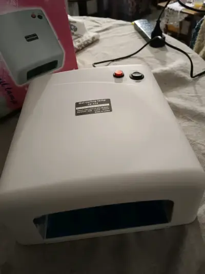 Lámpara de uñas UV profesional - miniatura 4