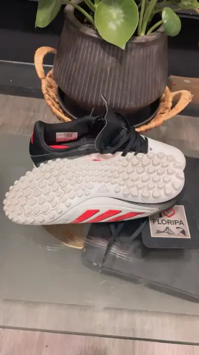 Zapatillas deportivas blancas con rojo modelo Copa - miniatura 3
