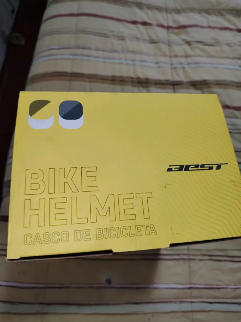 Casco de bicicleta con luz trasera - 2