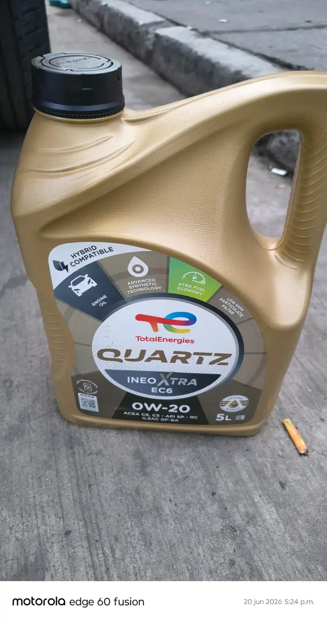 Aceite de motor TotalEnergies Quartz 0W-20 5L