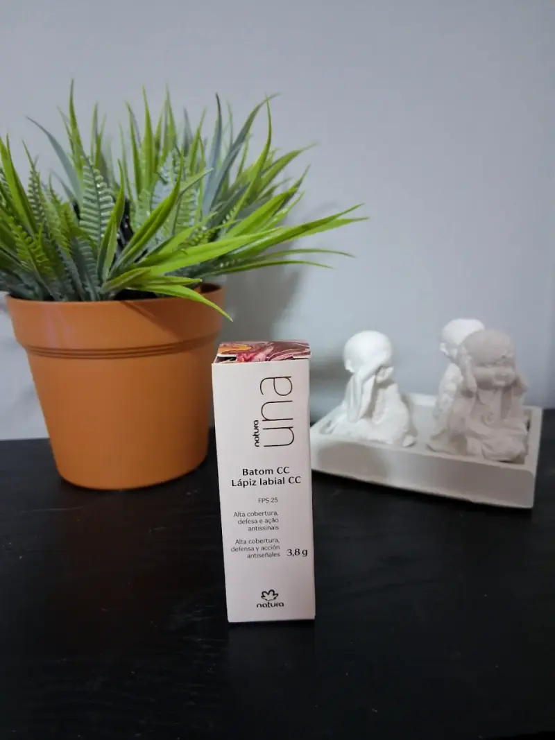 Lápiz labial CC Natura Una FPS 25