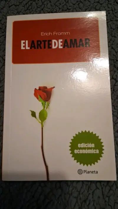 Libro 'El Arte de Amar' de Erich Fromm - miniatura 1