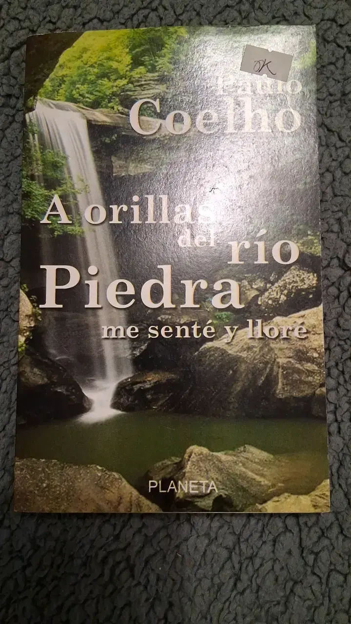 Libro 'A orillas del río Piedra' de Paulo Coelho - 1