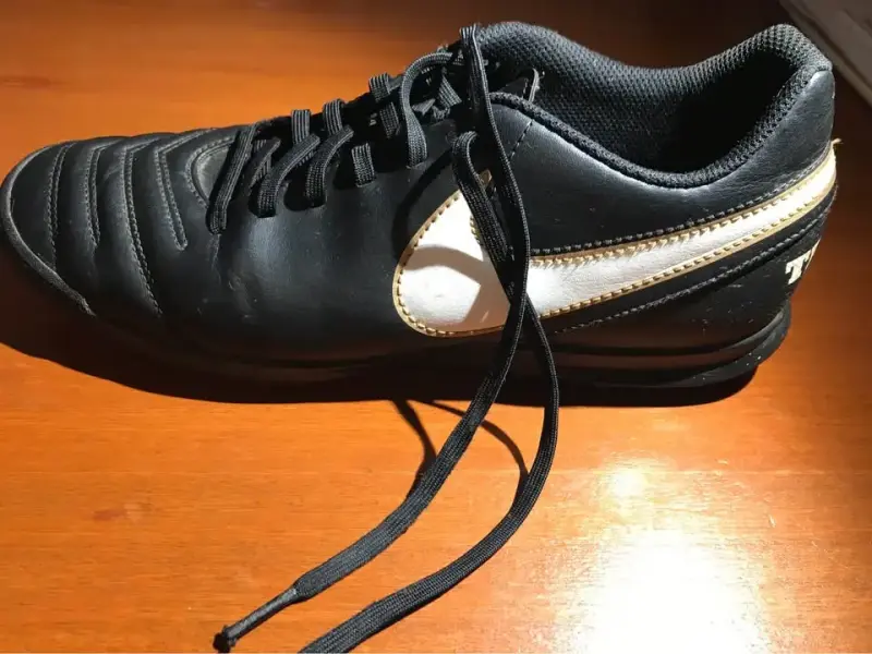 Zapatillas de fútbol Nike negras - 2