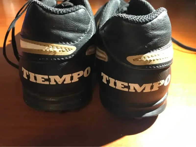 Zapatillas de fútbol Nike negras - 4