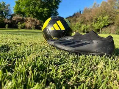 Zapatillas de fútbol Adidas Crazyfast - miniatura 2