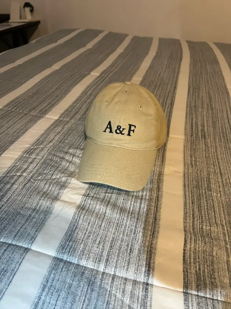 Gorra beige A&F casual - 1