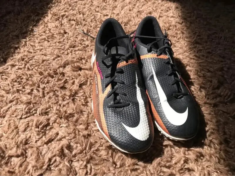 Zapatillas de fútbol Nike Phantom negras - 1