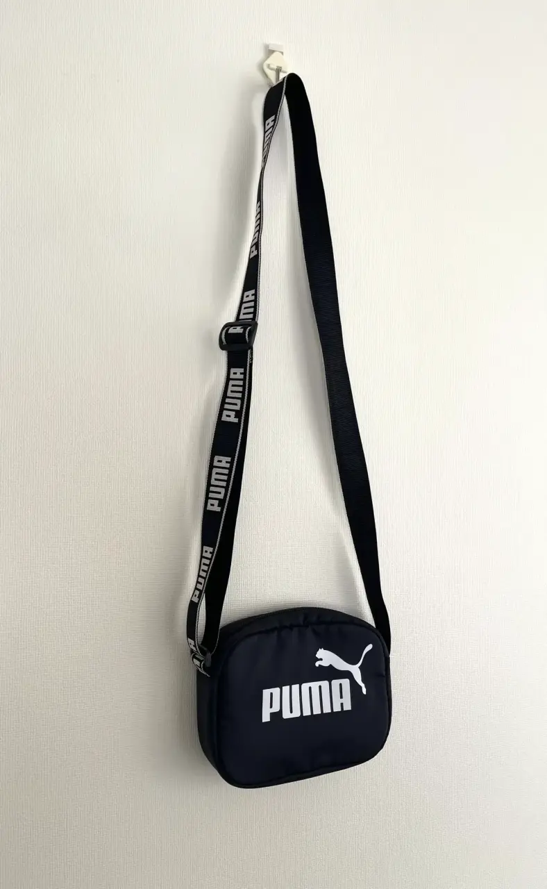 Bandolera Puma negra deportiva - 1