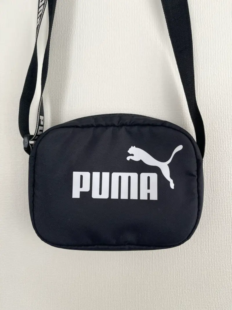 Bandolera Puma negra deportiva - 3