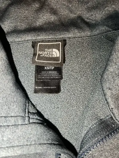 Chaqueta The North Face gris con cierre - miniatura 3