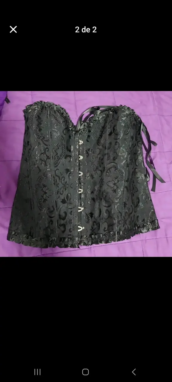 Corset negro con encaje elegante - 1