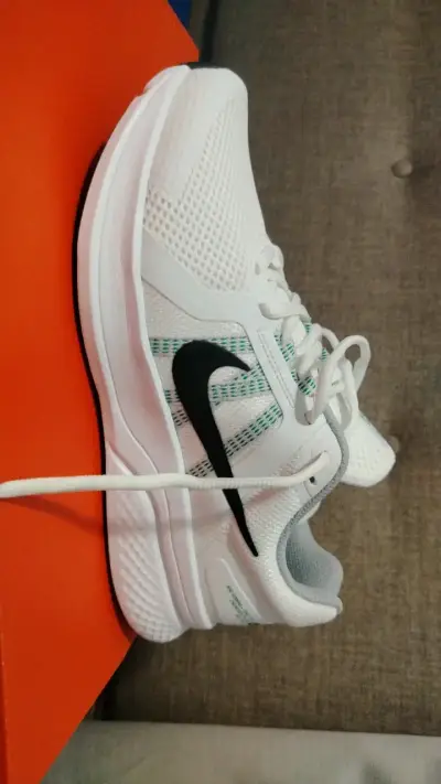 Zapatillas deportivas blancas Nike Revolution - miniatura 2