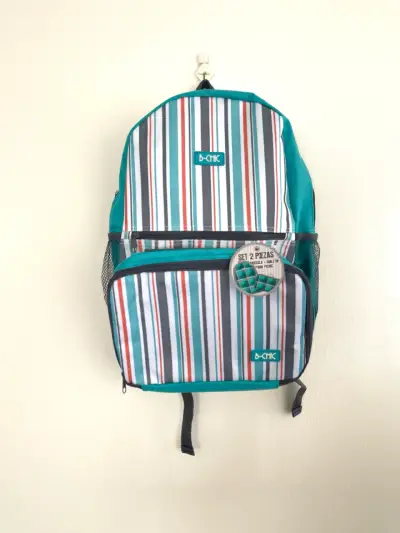 Mochila rayada B-Chic con bolsillos laterales - miniatura 1