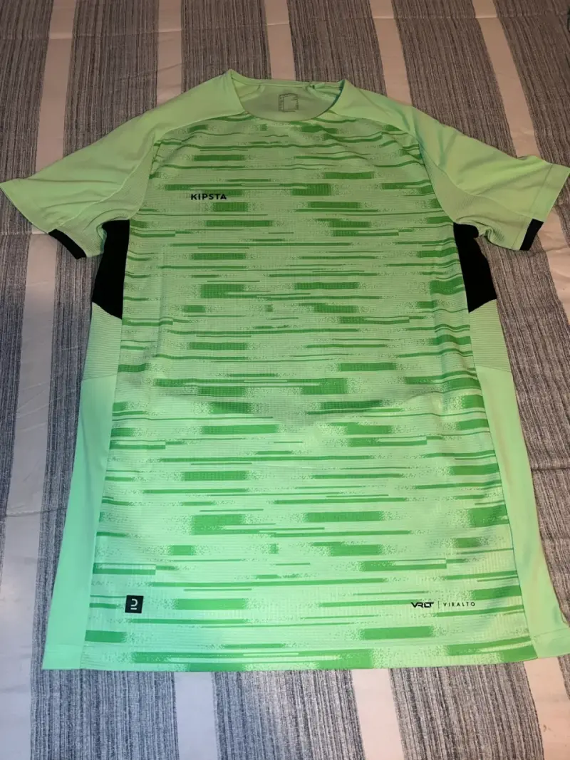 Polera deportiva Kipsta verde para hombre - 2