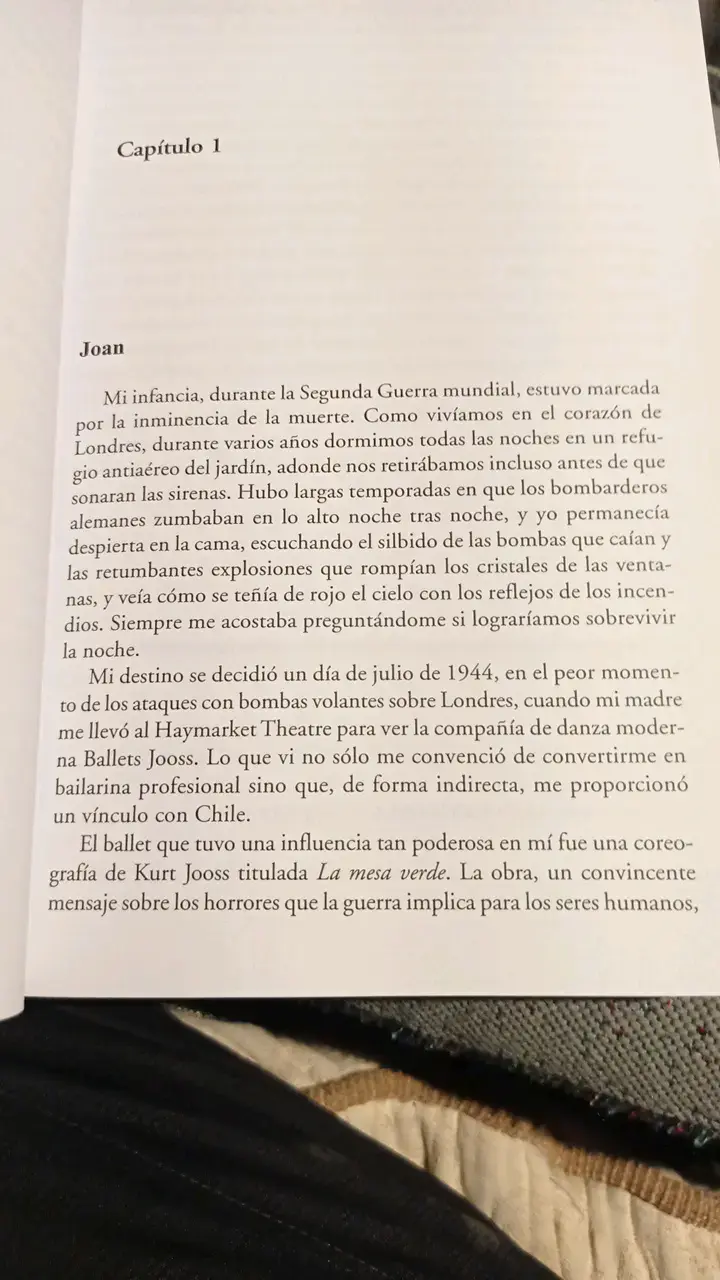 Libro 'Víctor, un canto inconcluso' de Joan Jara - 3