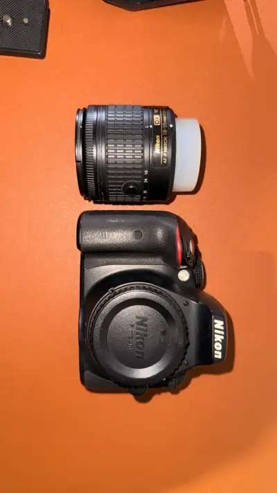 Kit de cámara Nikon + flash y accesorios. - miniatura 2