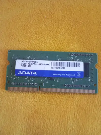 Memoria RAM ADATA 2GB PC3-10600S - miniatura 1