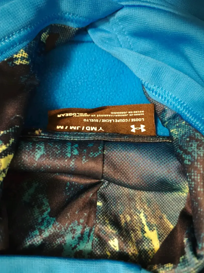 Polerón azul Under Armour con capucha - 3