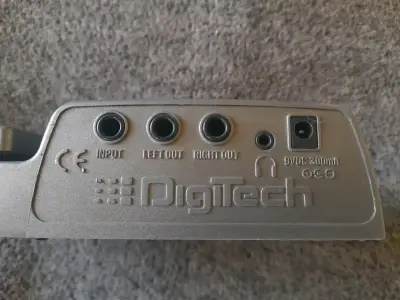 Pedalera multiefectos Digitech RP80 para guitarra - miniatura 2