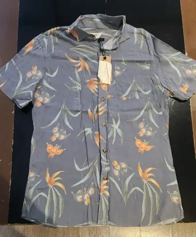 Camisa hawaiana estampada floral azul - miniatura 1