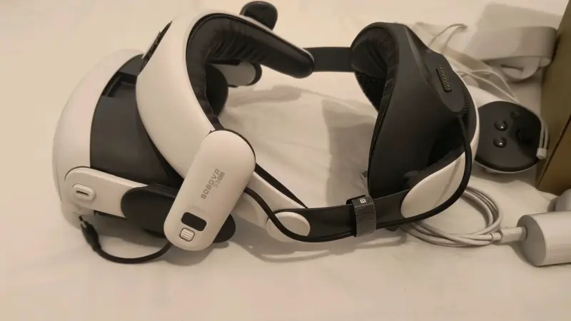 Meta quest 3 + bobovr s3 pro - 4