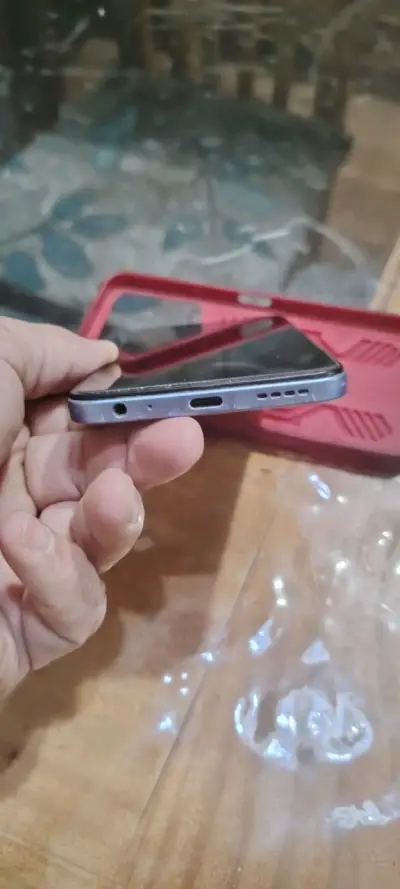 Teléfono vivo y22s - miniatura 1