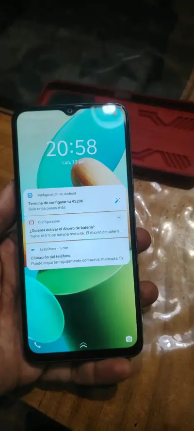 Teléfono vivo y22s - miniatura 2
