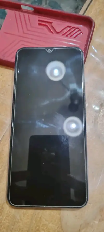 Teléfono vivo y22s - miniatura 6