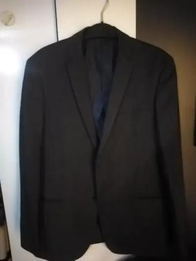Blazer gris elegante para hombre - miniatura 3