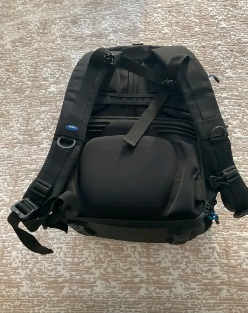 Mochila Benro negra para cámara fotográfica - 3