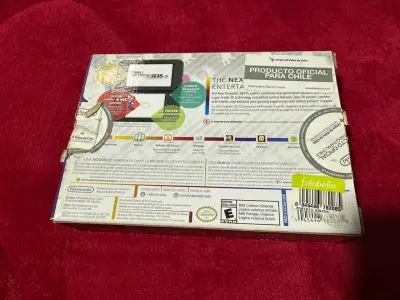 New Nintendo 3DS XL Solgaleo Lunala Edición Negra - miniatura 5