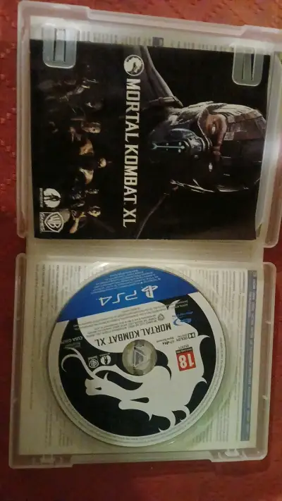 Juego PS4 Mortal Kombat XL - miniatura 2