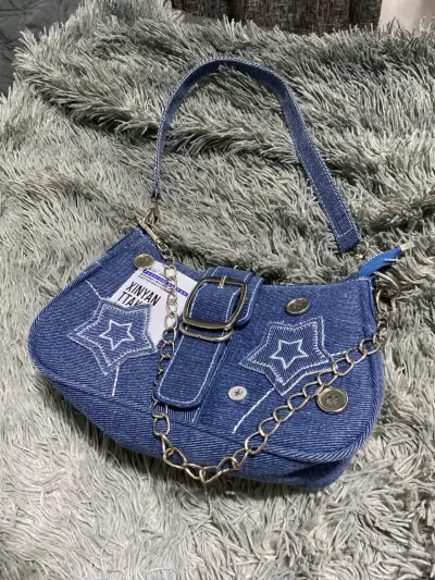 Cartera de mezclilla con diseño de estrellas - miniatura 3