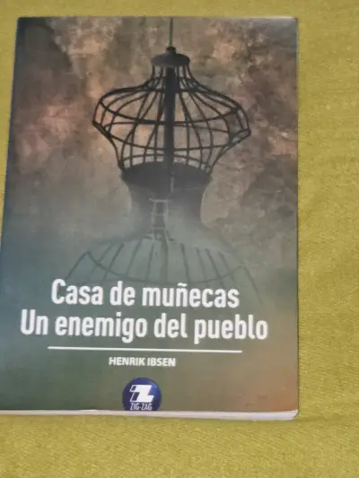 Libro Casa de muñecas Un enemigo del pueblo - miniatura 1