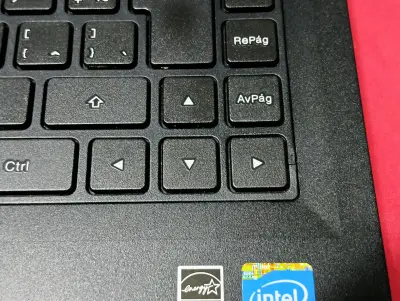 Laptop Lenovo Ideapad 100 - miniatura 5
