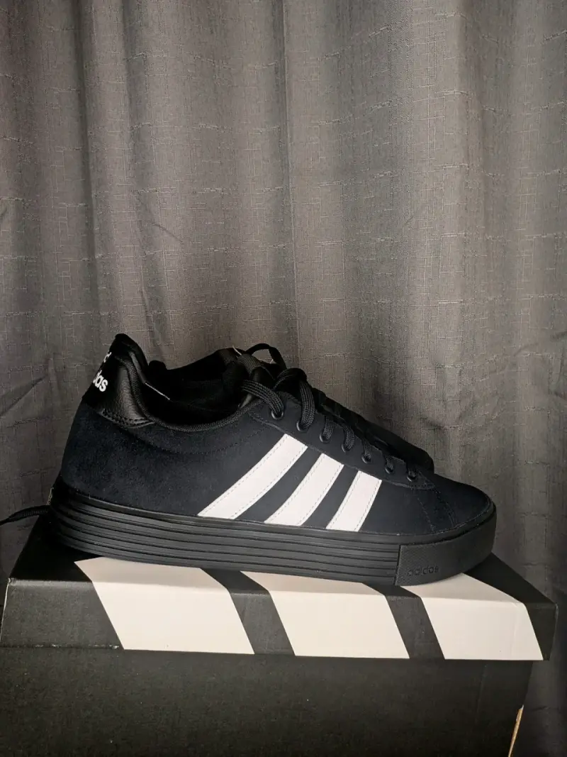 Zapatillas negras Adidas 43.5 - 2