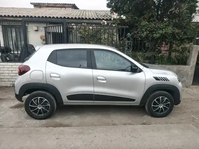 Renault Kwid 2022 en excelente estado - miniatura 2