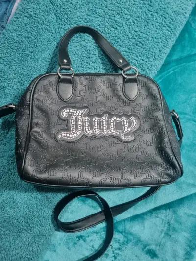 Bolso Juicy Couture negro con logo brillante - miniatura 1