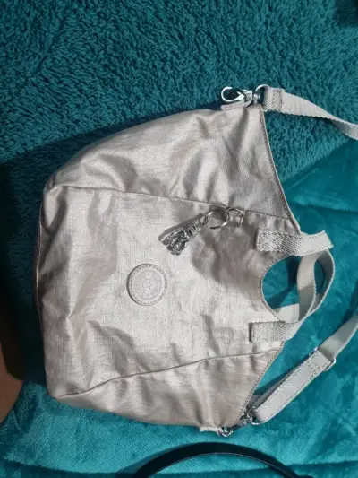 Bolso Kipling beige con correa ajustable - miniatura 1