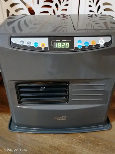 Estufa a parafina Kendal con control digital - miniatura 1