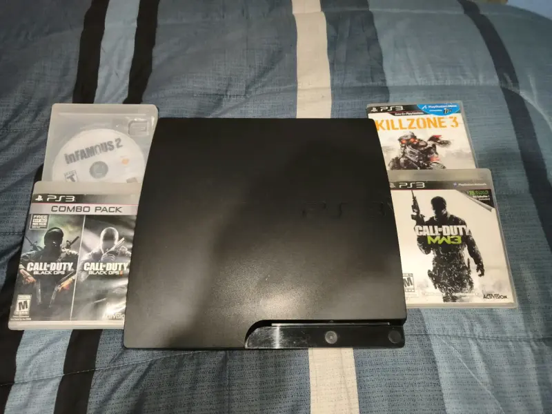 Consola PlayStation 3 Slim negra - 3