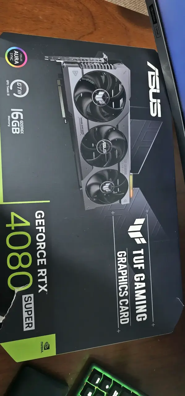Tarjeta gráfica ASUS TUF Gaming RTX 4080 - 1