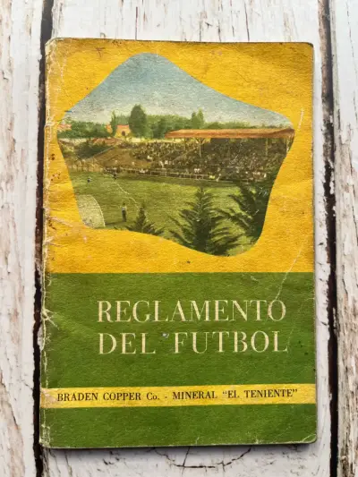 Reglamento del fútbol / Hugo Sainz López / 1956 - miniatura 1