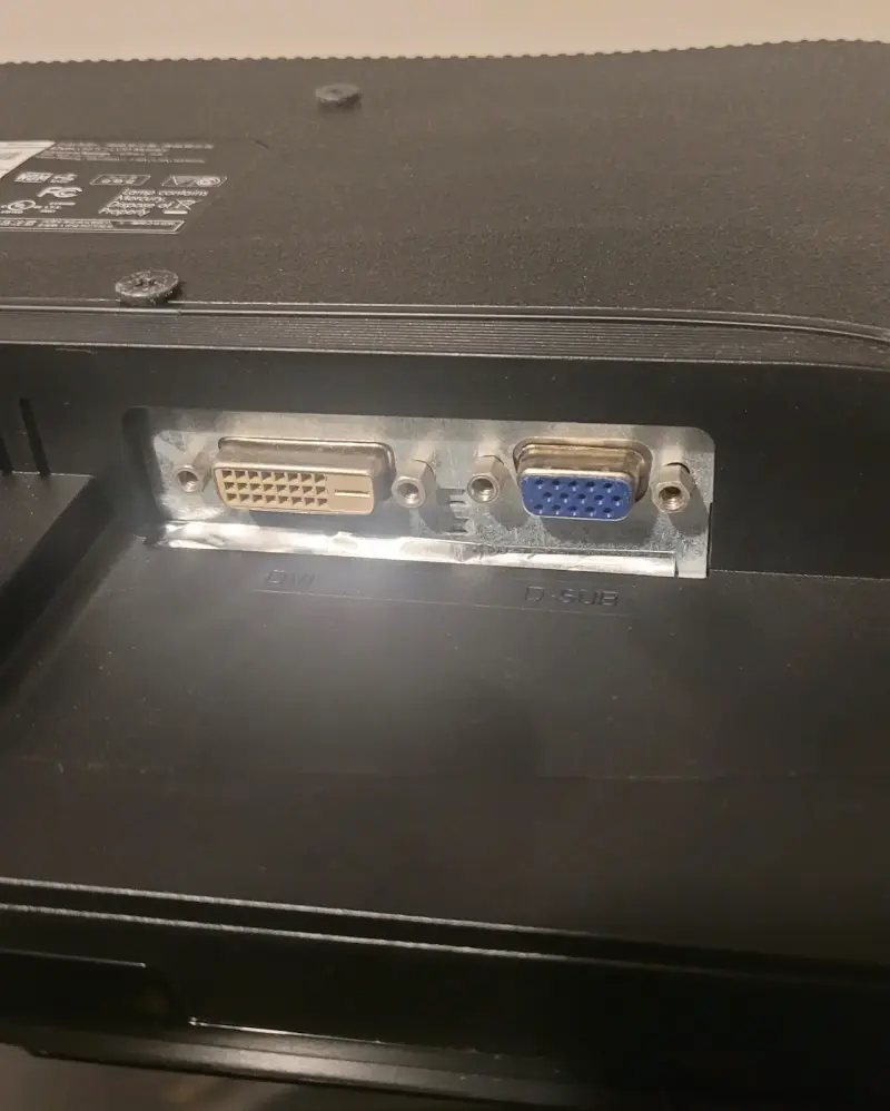 Monitor Compaq 18.5 pulgadas HD - 5