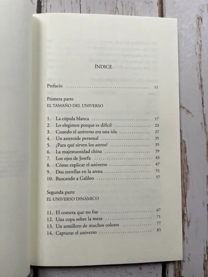 Libro 'El Universo en Expansión' de Mario Hamuy - 4