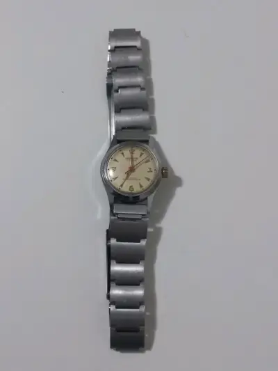 Relojes de Dama Invicta y Caravelle Vintage - miniatura 3
