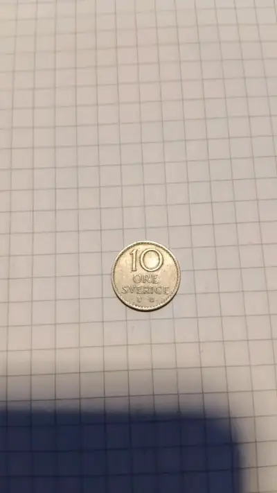 Moneda antigua 10 Öre Suecia - miniatura 1