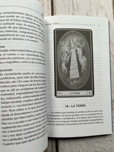 Tarot del Arco Iris de Elizabeth Martin - miniatura 4